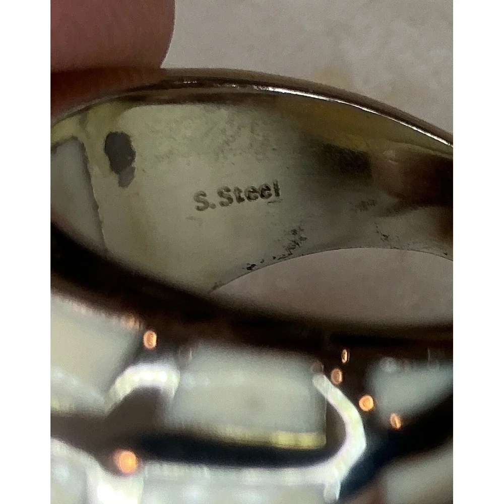 Chunky Stainless Steel Ring White‎ Brick Pattern Statement Band Size 7
